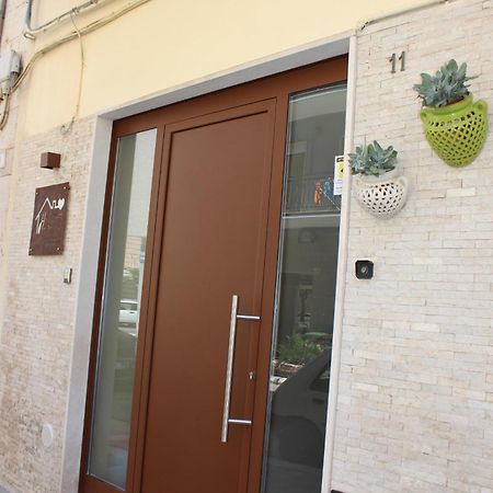 Happynesshouse_Locazione Turistica Apartment Trani Exterior photo