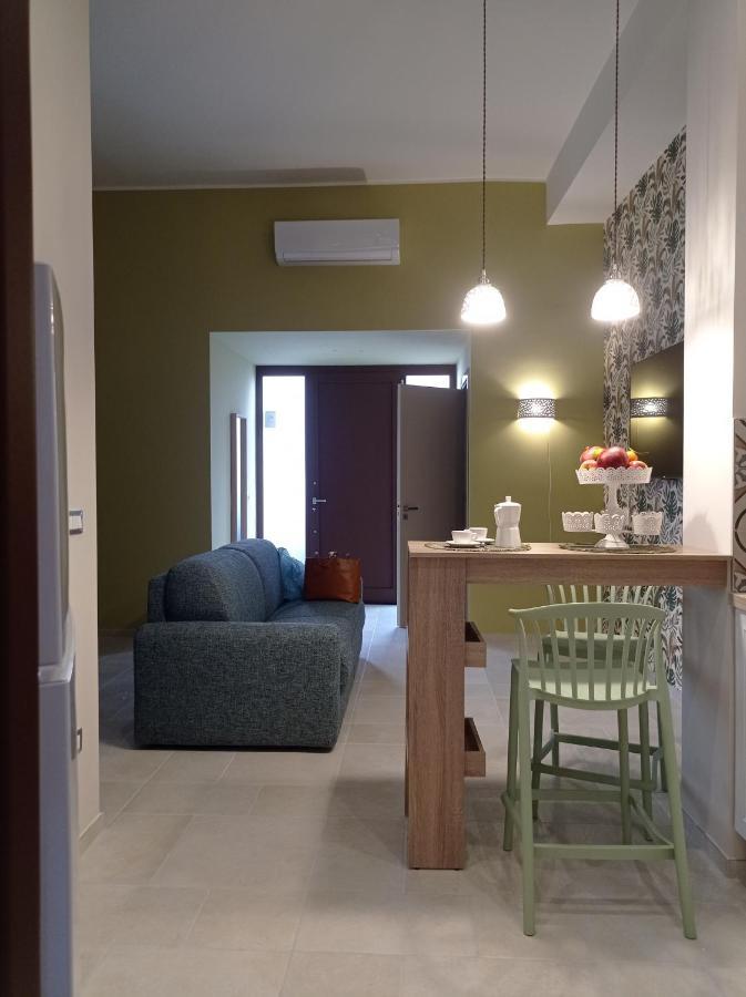 Happynesshouse_Locazione Turistica Apartment Trani Exterior photo
