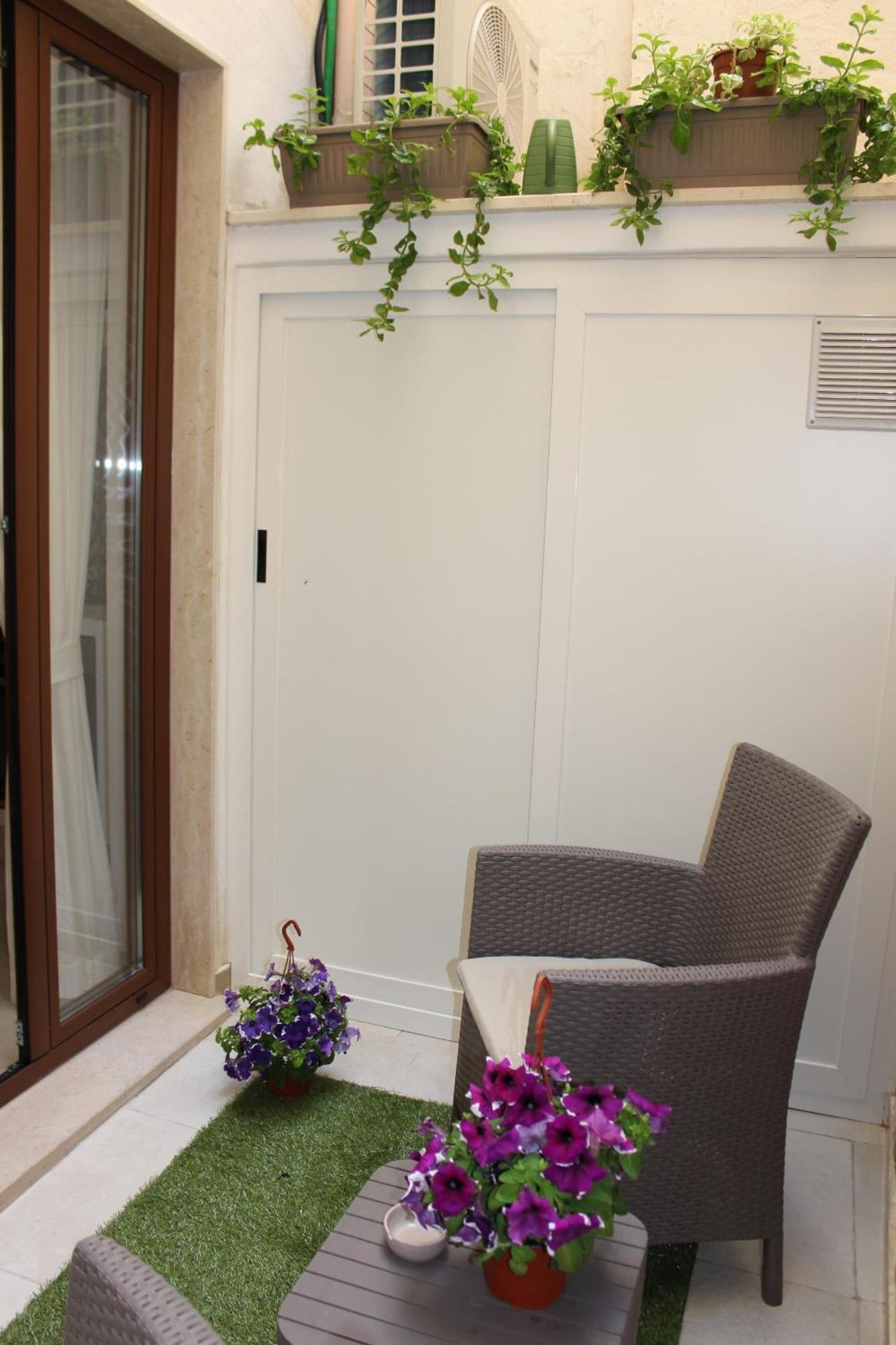 Happynesshouse_Locazione Turistica Apartment Trani Exterior photo