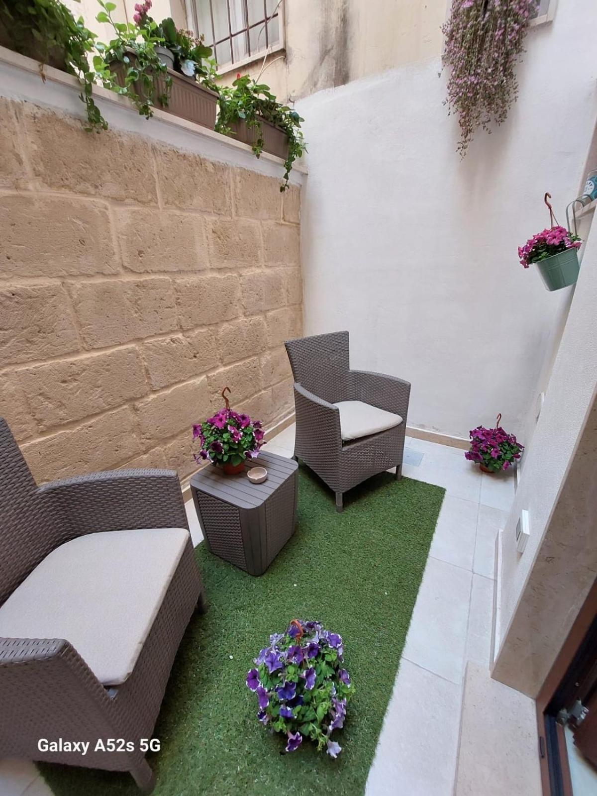 Happynesshouse_Locazione Turistica Apartment Trani Exterior photo