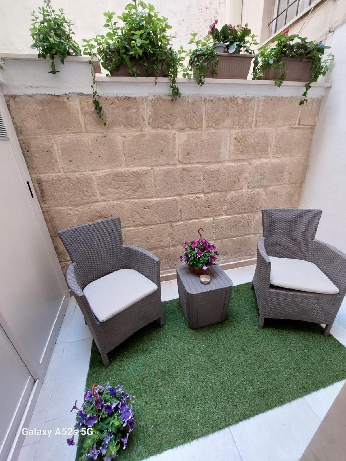 Happynesshouse_Locazione Turistica Apartment Trani Exterior photo